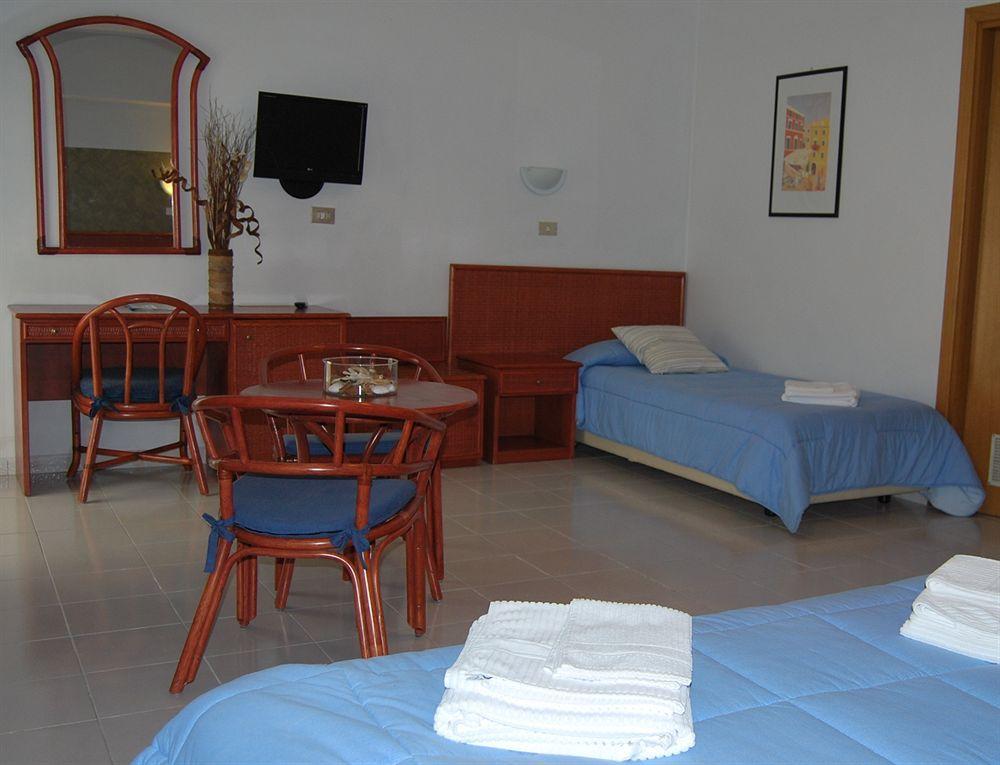 River Park Hotel Ameglia Exterior foto